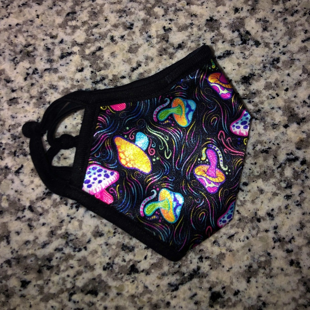 TRIPPY MUSHROOM MASK 🍄🌈